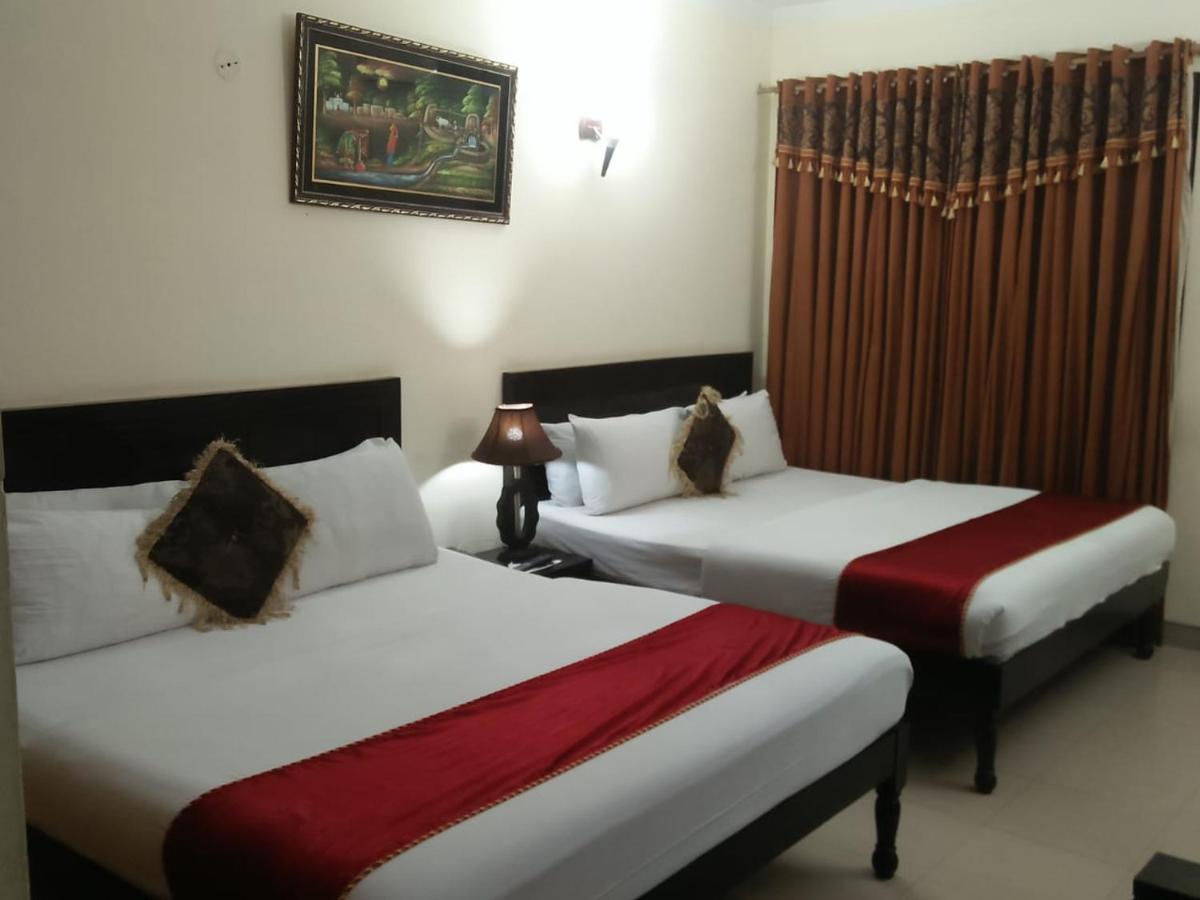 Tourist Inn Hotel Lahore Exterior photo