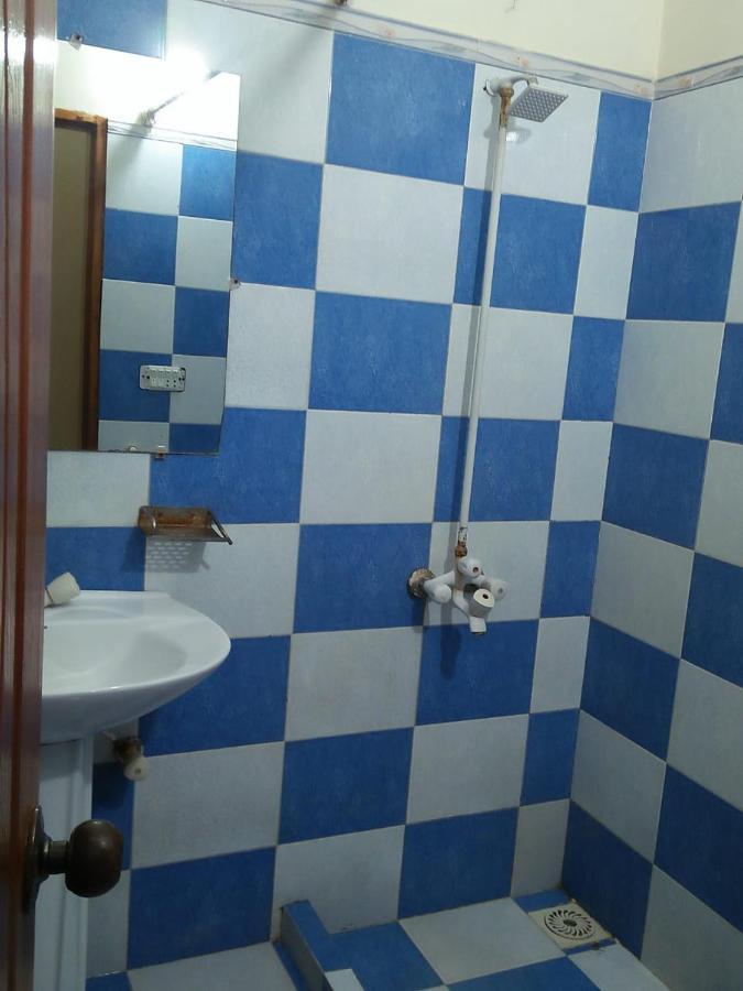 Tourist Inn Hotel Lahore Exterior photo